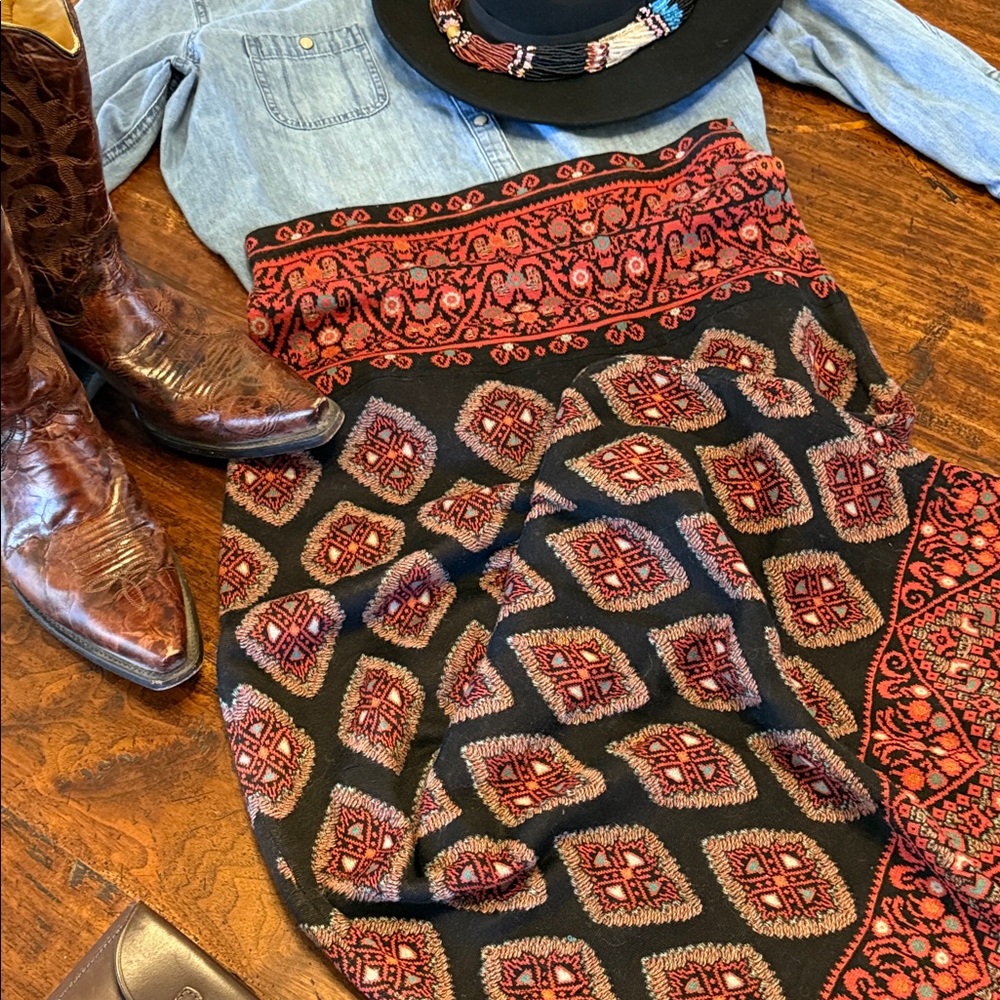 Peruvian Connection Kilim Patterned - Maxi Skirt … - image 10